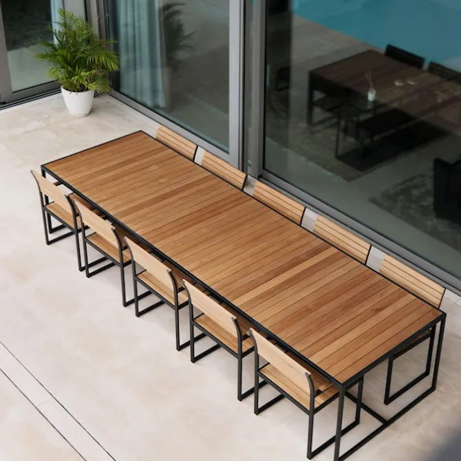 Garden Bistro Table 10