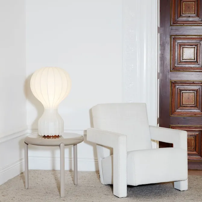 Gatto Table Lamp