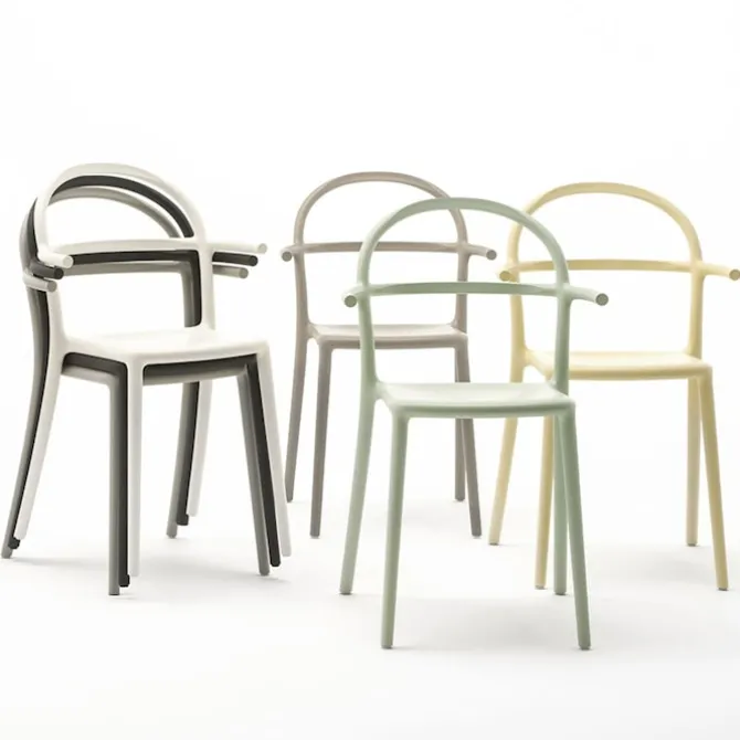 Generic C Chair