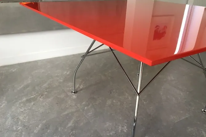 Glossy Square Table