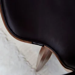 Grand Prix Exclusive Edition Walnut/Dark Brown