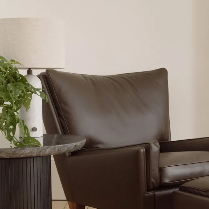 Gravity bordlampe stor svart marmor