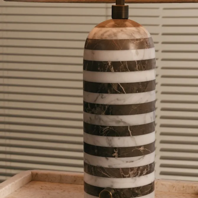 Gravity bordlampe stor svart marmor