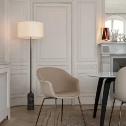 Gravity gulvlampe hvit marmor