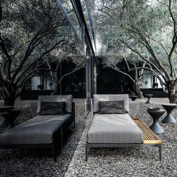 Grid Chaise Unit