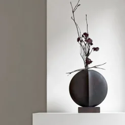 Guggenheim Vase Mini