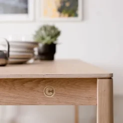 Halikko Dining Table