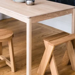 Halikko Dining Table