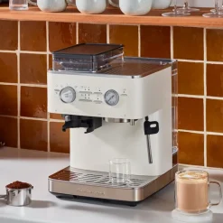 Halvautomatisk espressomaskin med kvern porselen hvit 5KES6551EPL