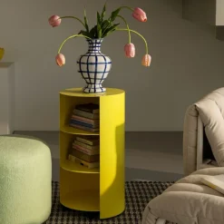 Hide Pedestal