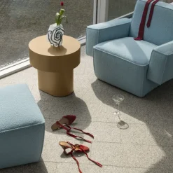Hunk Lounge Chair With Armrests