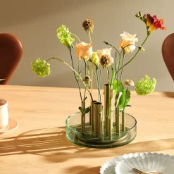 Ikeru vase