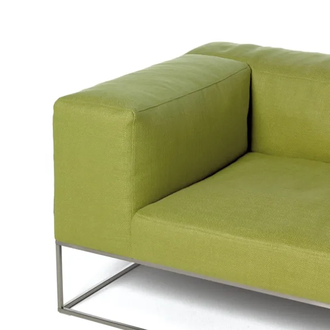 Ile Club Sofa