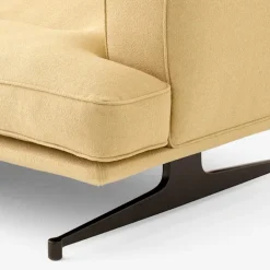 Inland AV41 hjørnesofa varm svart ben