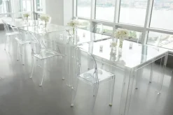 Invisible Table