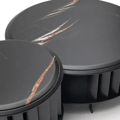 Islands Low Table Ø 104 cm - Sahara Noir Marble