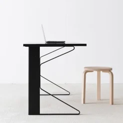 Kaari Skrivebord REB 005