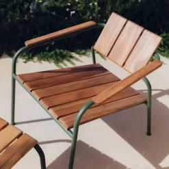 Kallio outdoor lounge chair & footrest