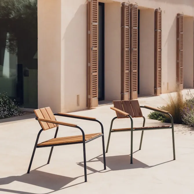 Kallio outdoor lounge chair