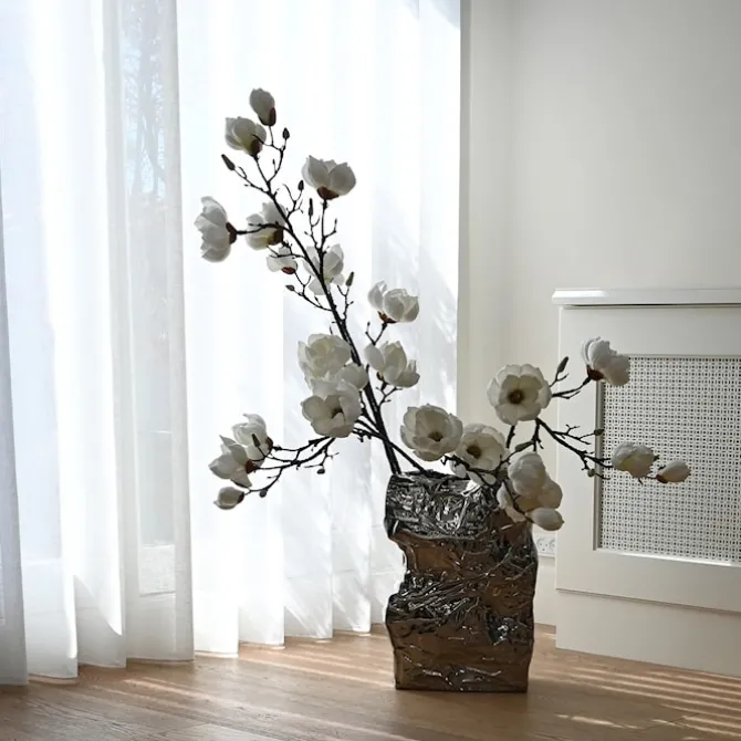 Kami Vase Chrome