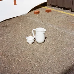 Kantine Pitcher