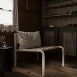Kaski Lounge Chair
