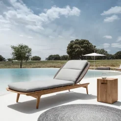 Kay Lounger