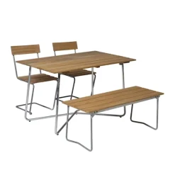 Klassisk spisegruppe med B25A bord, benk 8 og 2 stoler 1