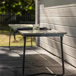 Klassisk spisegruppe med B25A bord, benk 8 og 2 stoler 1