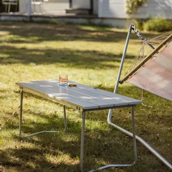 Klassisk spisestuesett med bord B31, hagebenk og 2 lenestoler