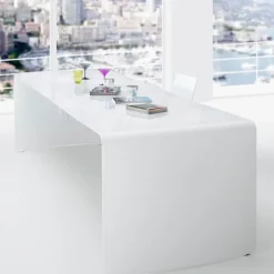 La Grande Table