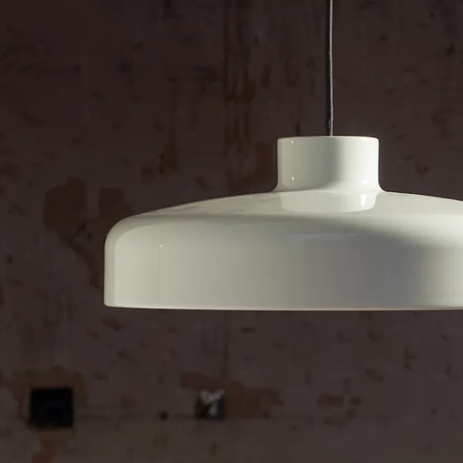 Lacquer Pendant Small