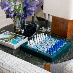 Lacquered Chess - Poseidon
