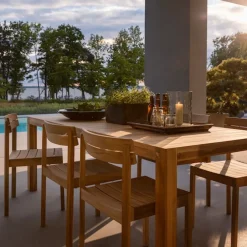 Laknäs Dining Table