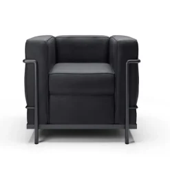 LC2 fåtölj All Black Edition