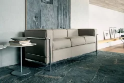 LC2 sofa 3-seter