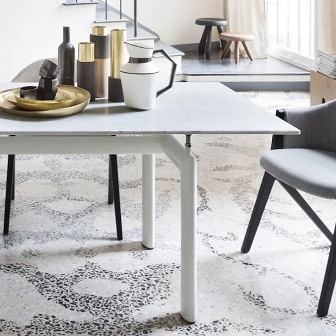 LC6 table tube d'avion Carrara Marble 225 X 85 cm