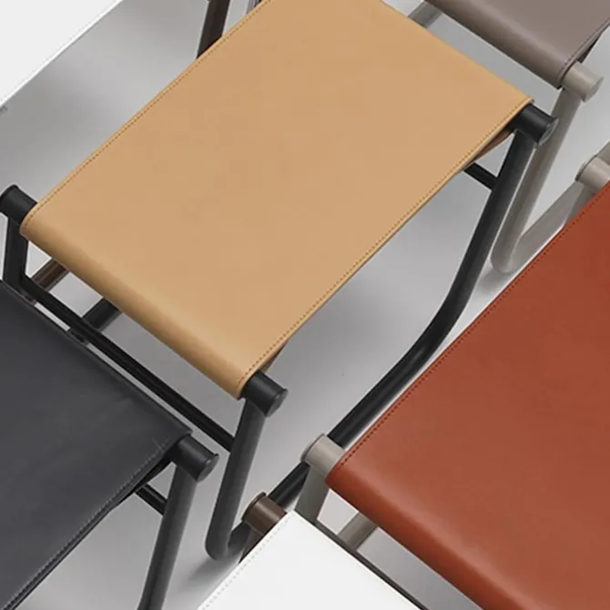 LC9 Tabouret