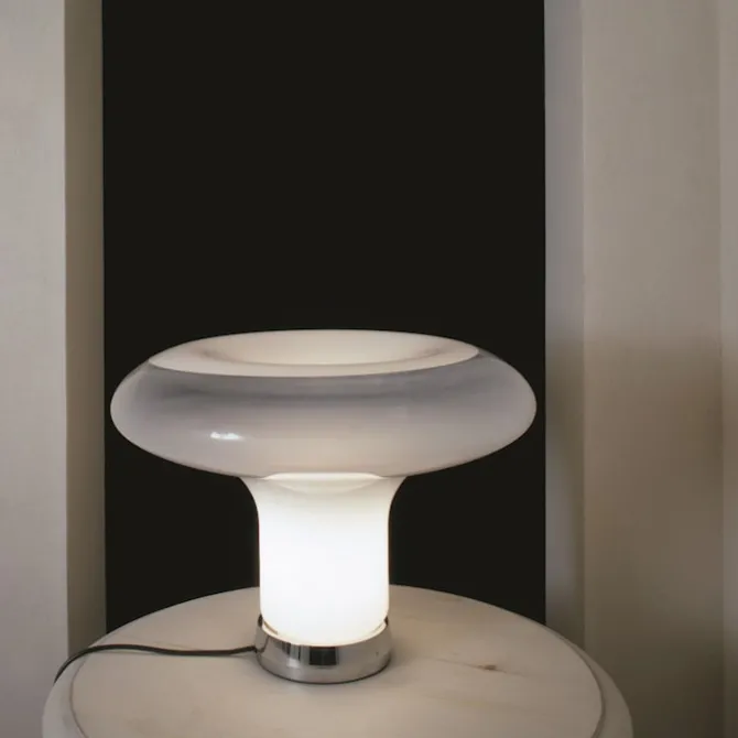 Lesbo Table Lamp