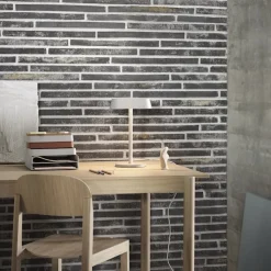 Linear Table Lamp