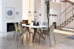 Liz Chair