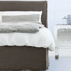 Loll 80 Bed