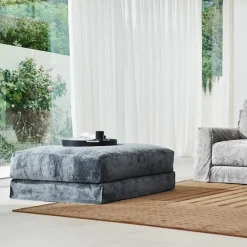 Loll 28 Ottoman