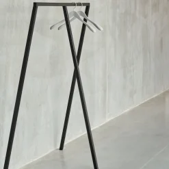 Loop Stand Wardrobe kleshenger