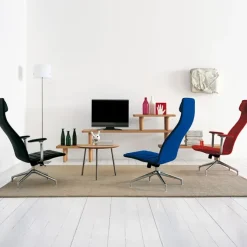 Lotus High Chair
