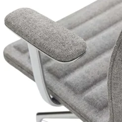Lotus High Chair