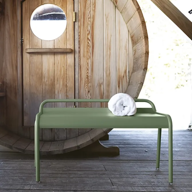 Luxembourg Compact Bench