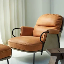 Lyra Lounge