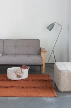 Mía Brick