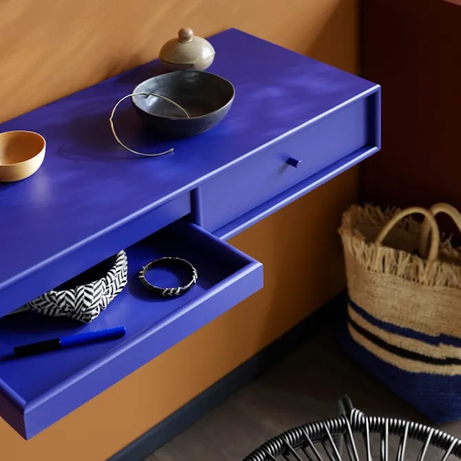 Makeup Dressing Table